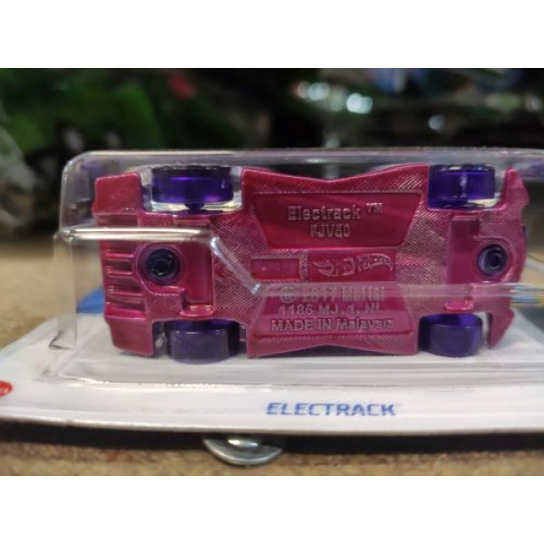 Машинка "Hot wheels: ELECTRACK" (оригінал)