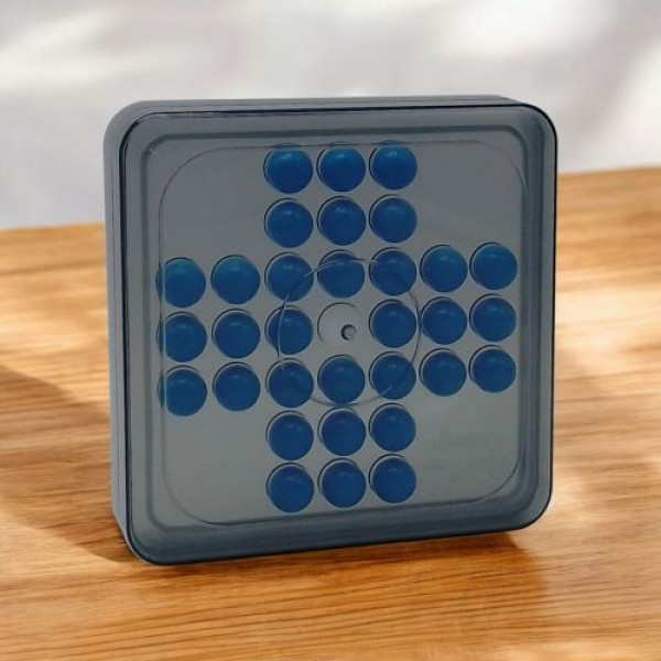 Логічна гра "Peg Solitaire - Солітер з кілочками", 32 кульки (блакитний)
