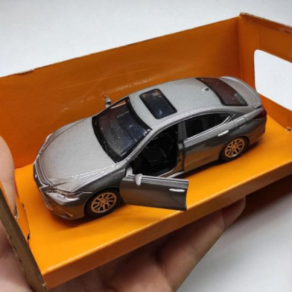 Машинка металева "Lexus ES300h Автопром", інерція, двері, сірий