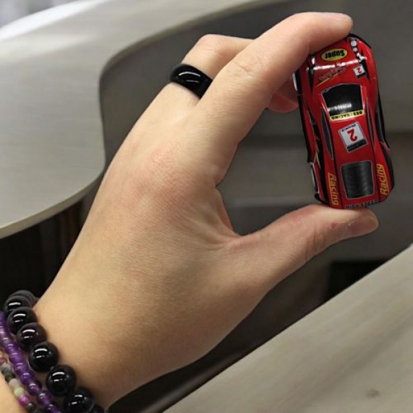 Парковка у валізі "Hot Wheels"