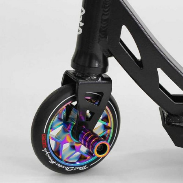 Самокат трюковий "Best Scooter" (HIC-система, ПЕГИ, алюмінієвий диск та дека, колеса PU, d=120 мм, ширина керма 58 см)
