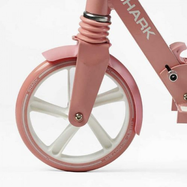 Самокат двоколісний "Best Scooter SHARK" (з ручним гальмом, затискач керма, колеса PU - 20 см, 1 амортизатор, в коробці)
