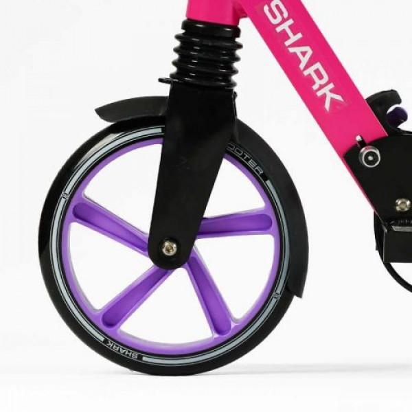 Самокат двоколісний "Best Scooter SHARK" (з ручним гальмом, затискач керма, колеса PU - 20 см, 1 амортизатор, в коробці)
