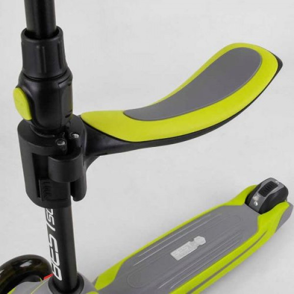 Самокат триколісний "Best Scooter (з сидінням, алюмінієве кермо, 3 колеса PU зі світлом, d = 12 см)