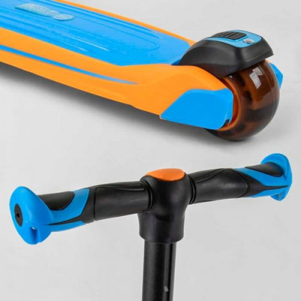 Самокат триколісний "Best Scooter" (з сидінням, алюмінієве кермо, 3 колеса PU зі світлом, d = 12 см)