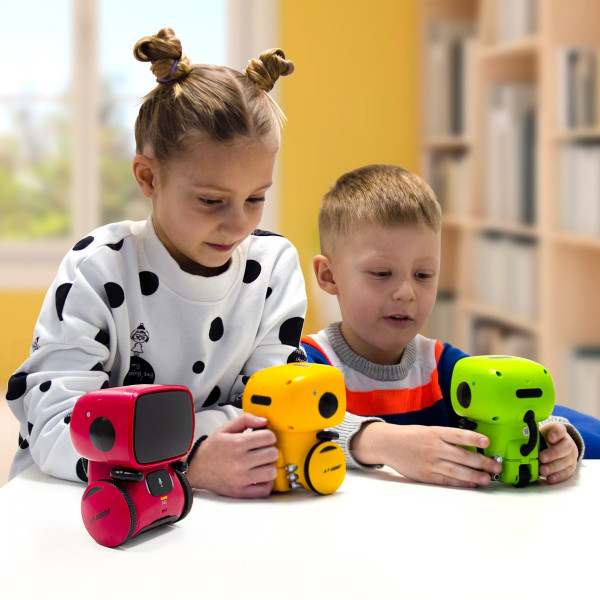 Інтерактивний робот з голосовим керуванням "AT-ROBOT", укр