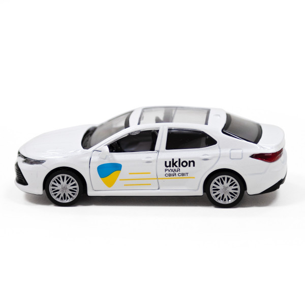 Машинка металева "Toyota Camry Uklon" (білий)
