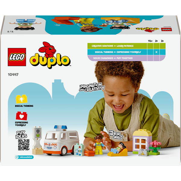 Конструктор LEGO DUPLO Швидка допомога та водій 19 деталей (10447)