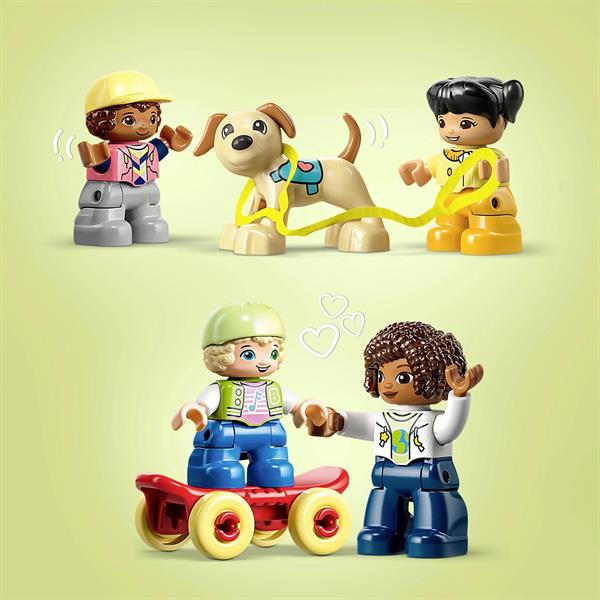Конструктор LEGO DUPLO Town Ігровий майданчик 75 деталей (10991)