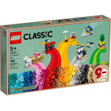 Конструктор LEGO Classic 90 років гри 1100 деталей (11021)