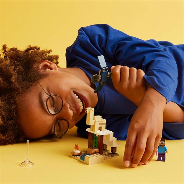 Конструктор LEGO Minecraft Експедиція Стіва в пустелю 75 деталей (21251)
