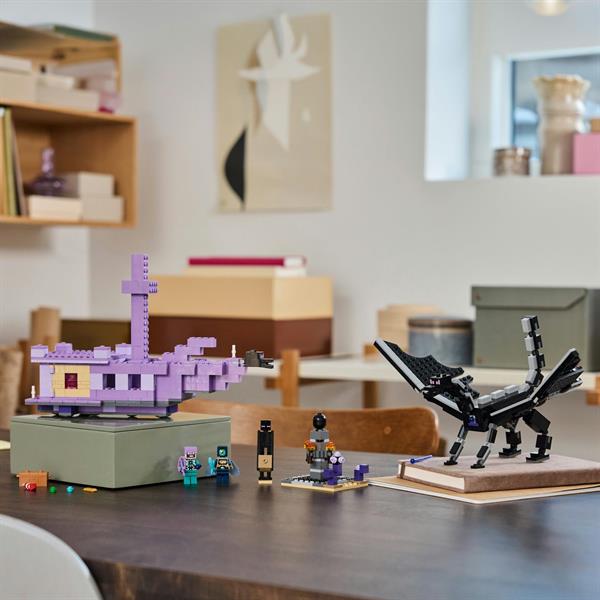 Конструктор LEGO Minecraft Дракон Енду і Корабель Краю 657 деталей (21264)