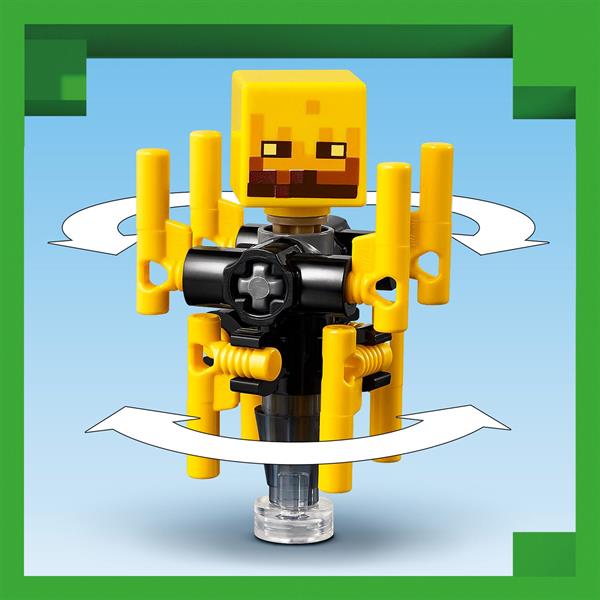 Конструктор LEGO Minecraft Битва з лавою в Незері 99 деталей (21266)
