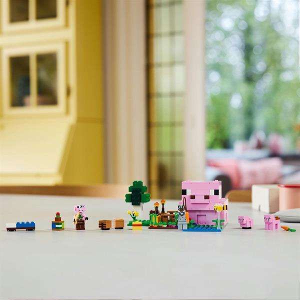 Конструктор LEGO Minecraft Будинок для поросят 238 деталей (21268)