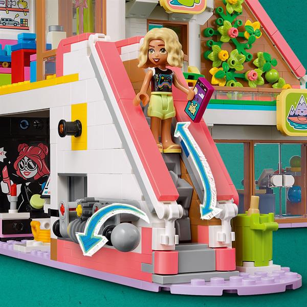 Конструктор LEGO Friends Торговельний центр у Хартлейк-Сіті, 1237 деталей (42604)