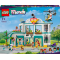 Конструктор LEGO Friends Лікарня в Хартлейк-Сіті 1045 деталей (42621)