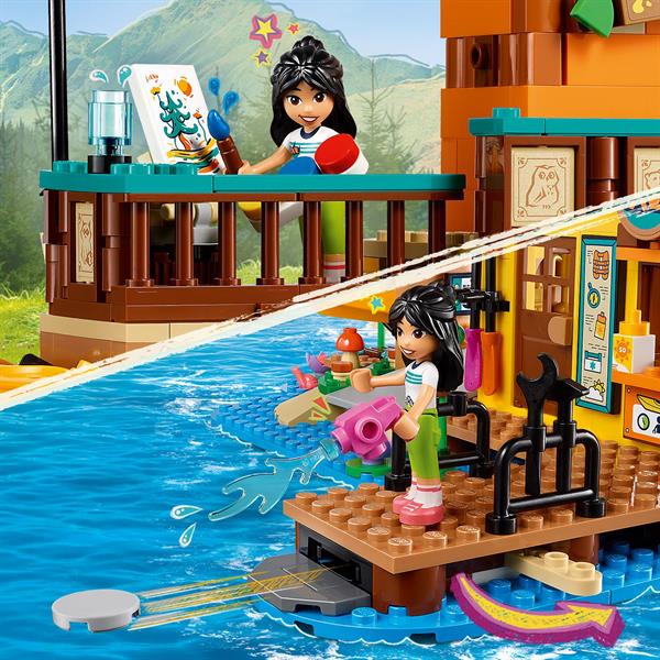 Конструктор LEGO Водні види спорту в таборі пригод Friends 628 деталей (42626)