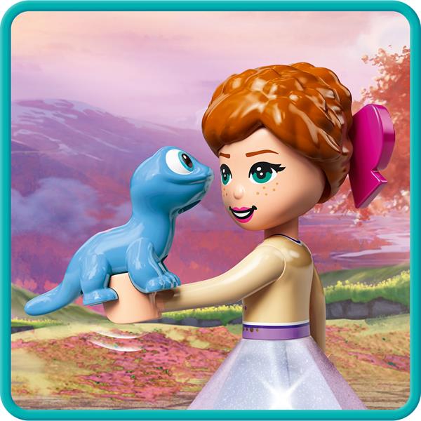 Конструктор LEGO Disney Princess Холодне серце 2 Подвір'я палацу Анни 74 деталі (43198)