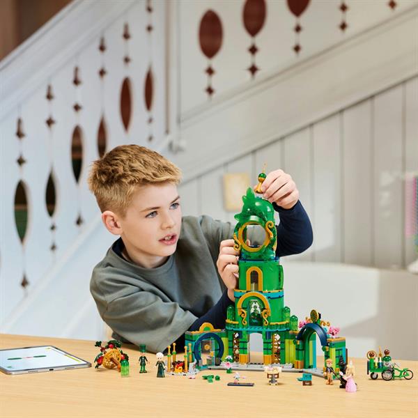 Конструктор LEGO Wicked Ласкаво просимо до Смарагдового міста 945 деталей (75684)