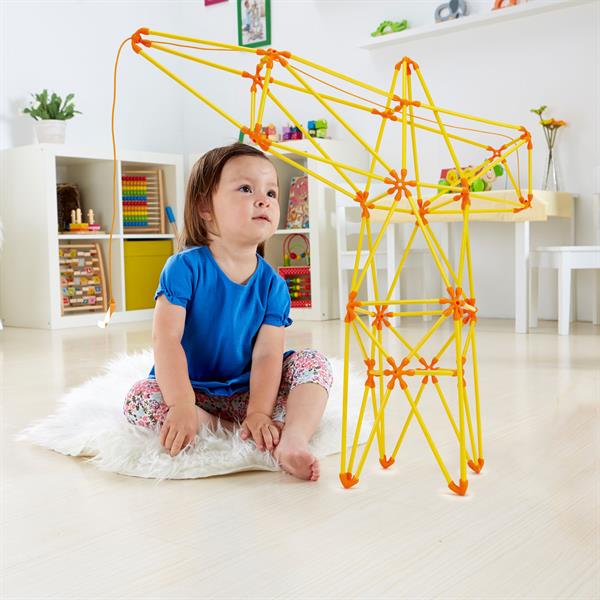 Конструктор Hape Flexistix Кран 94 деталі бамбуковий (E5562)
