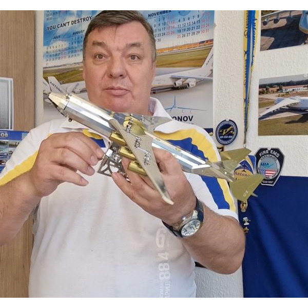 Колекційна модель-конструктор Metal Time Ukrainian Dream Exclusive Edition Ан-225 Мрія механічна двокольорова (MT001EE)