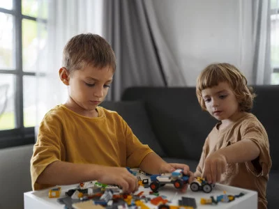 LEGO: Як іграшка стає вікном у світ креативності та розвитку
